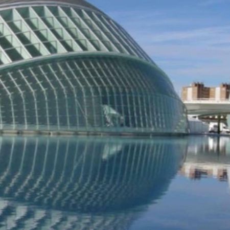 Loft En La Ciudad De Las Ciencias Y Cerca De La Playa 瓦伦西亚 外观 照片