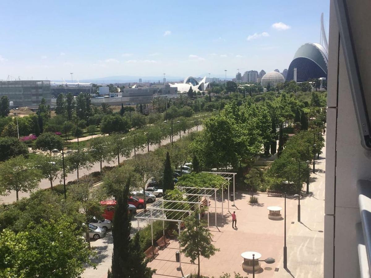 Loft En La Ciudad De Las Ciencias Y Cerca De La Playa 瓦伦西亚 外观 照片