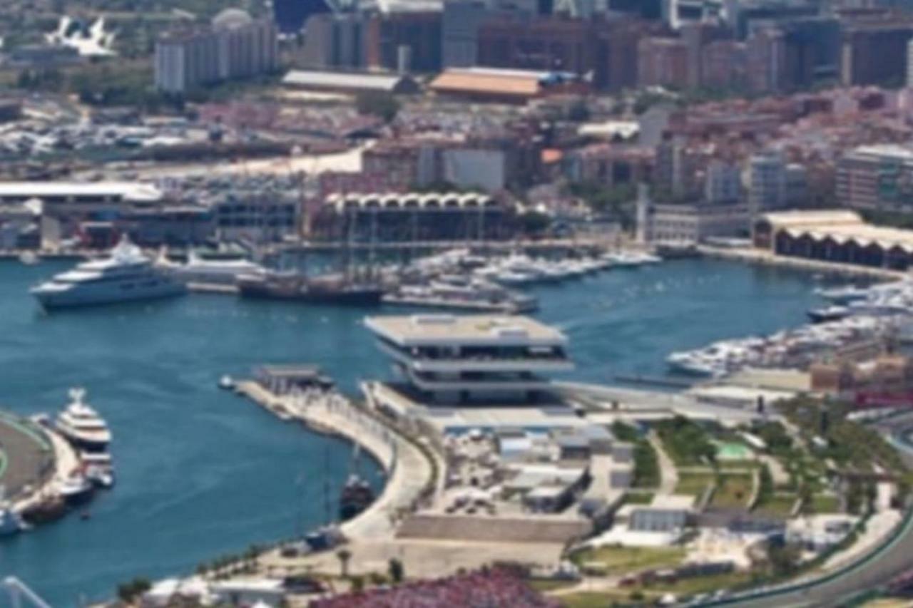 Loft En La Ciudad De Las Ciencias Y Cerca De La Playa 瓦伦西亚 外观 照片